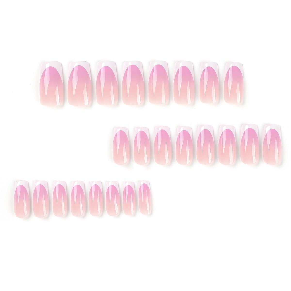 Kunstvolle Nagelverlängerungen mit zartem Ombre-Design Brehn