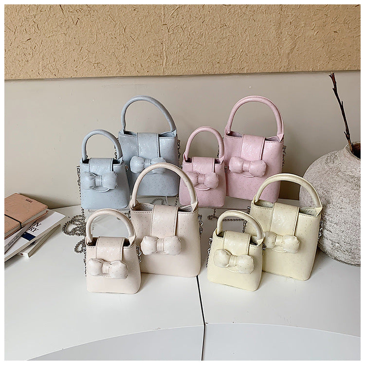 Bogen-verziertes Mini-Handtasche
