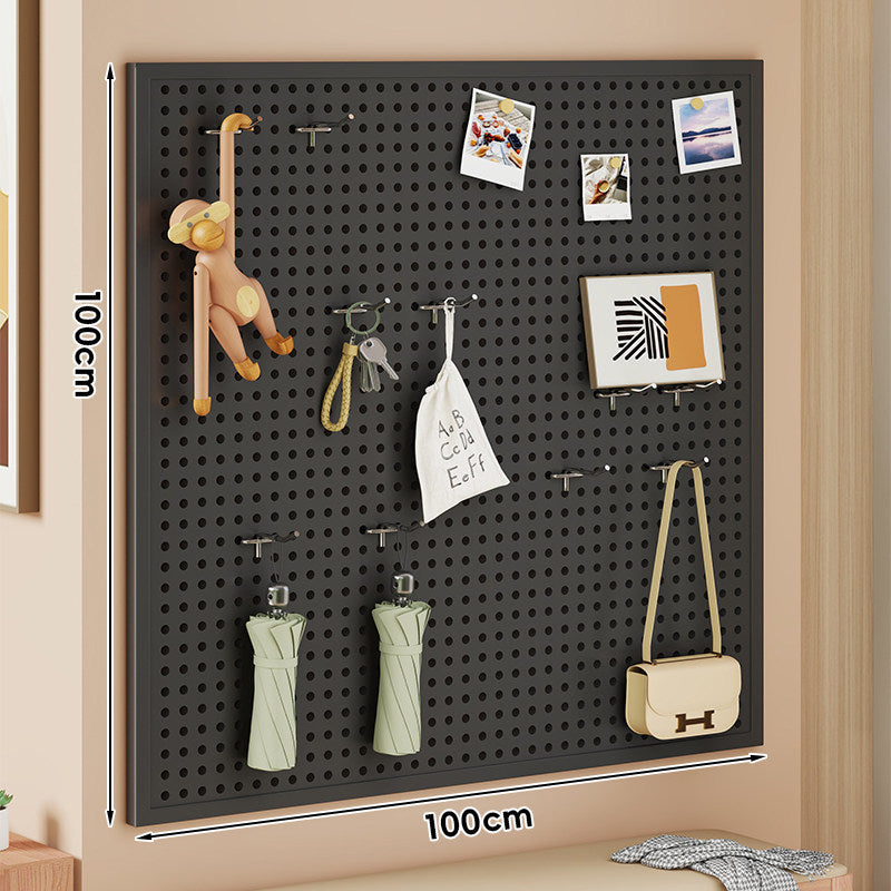 Wandmontiertes Lochplatten-Organisationspaneel mit modularen Haken