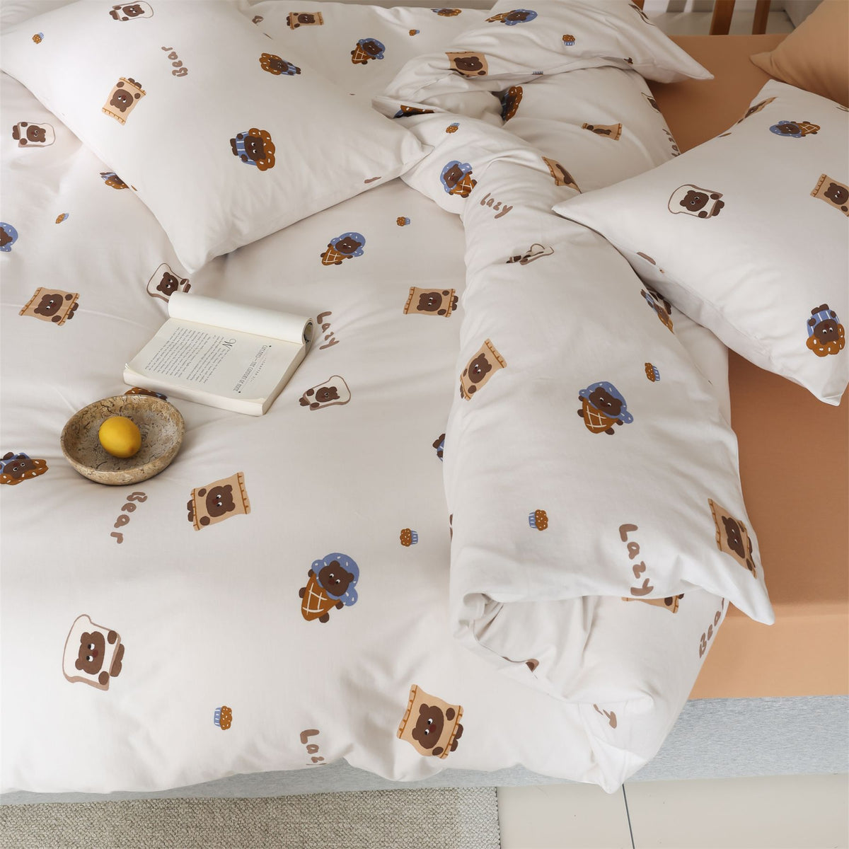 Wendbares Duvetbezug- und Kissenbezug-Set aus Baumwollsatin mit Teddybär- und Mondprint
