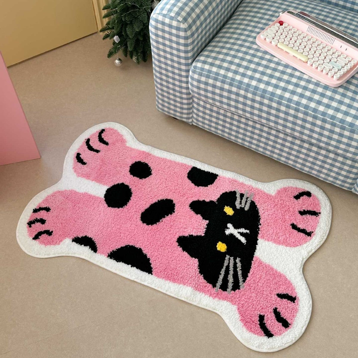 Kinderzimmer-Teppich Bärenform aus weichem Chenille mit rutschfester Unterseite