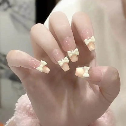 Kunstvolle Nageldesigns mit Katzenmotiv Brehn