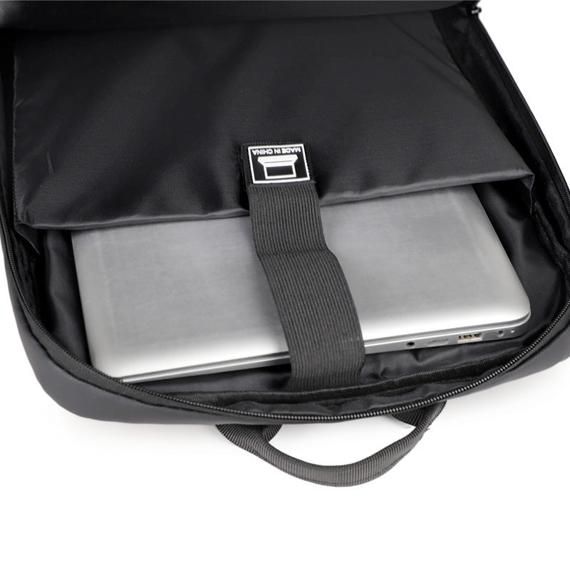 Funktionaler Business-Rucksack mit Expandierbarem Stauraum und Ergonomischen Trageriemen Brehn
