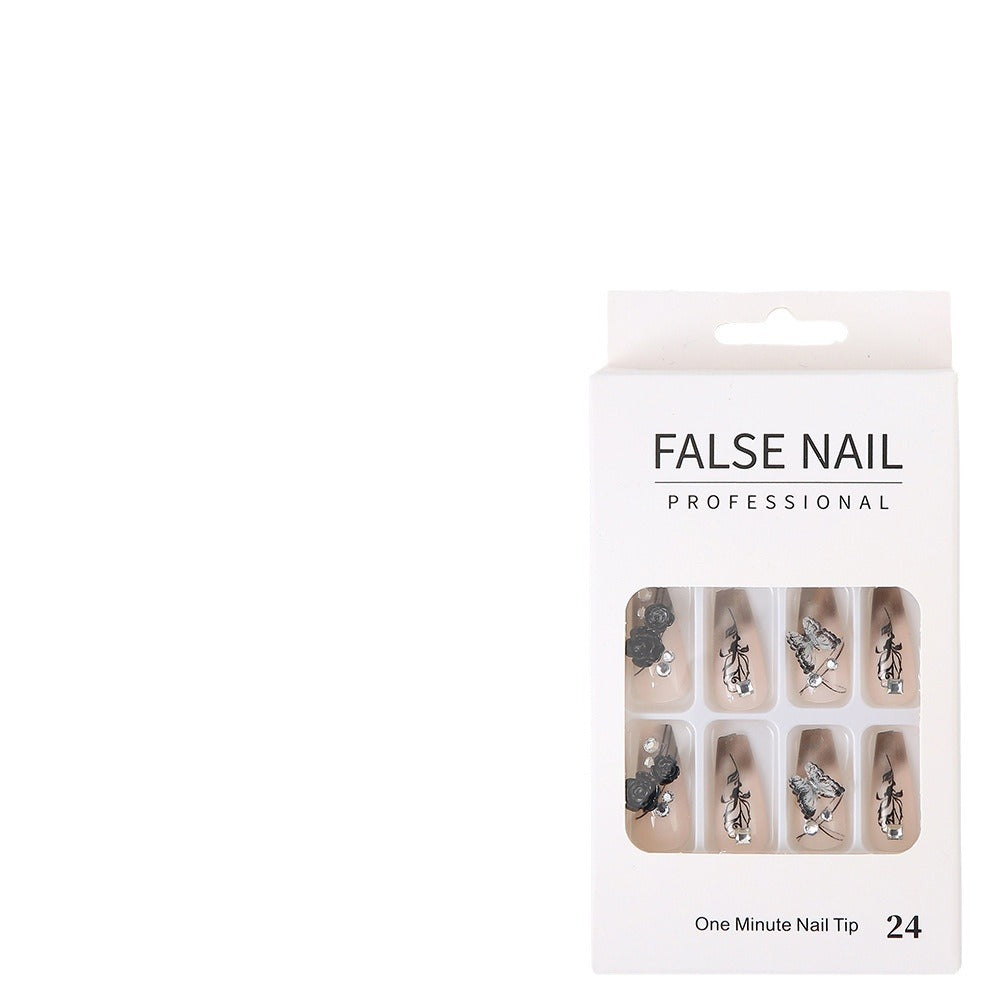Dekorativer Press-On-Nagelset mit 3D-Akzenten Brehn