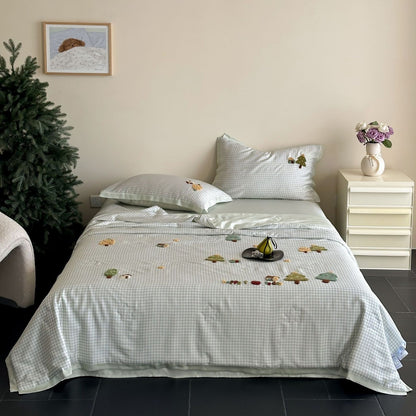Bettwäsche-Set mit bestickten Teddy-Motiven und feinem Vichy-Karo