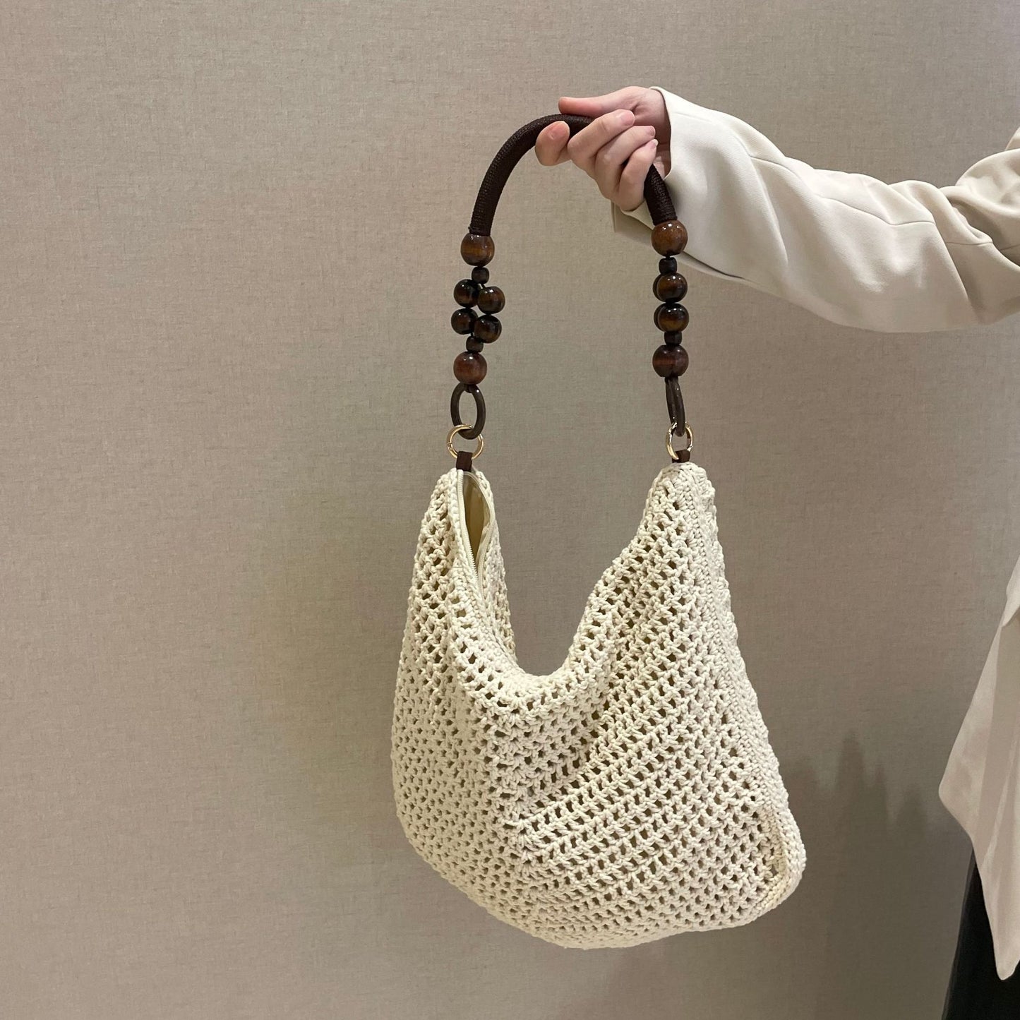 Handgeknüpfte Tasche mit Holzgriffen Brehn