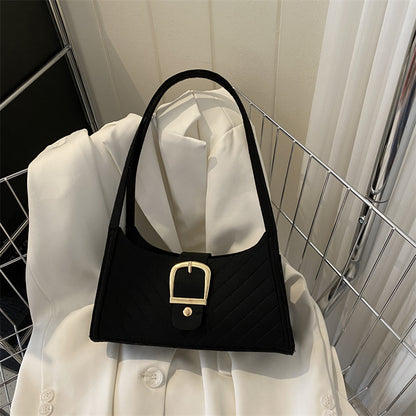Strukturierte gesteppte Handtasche