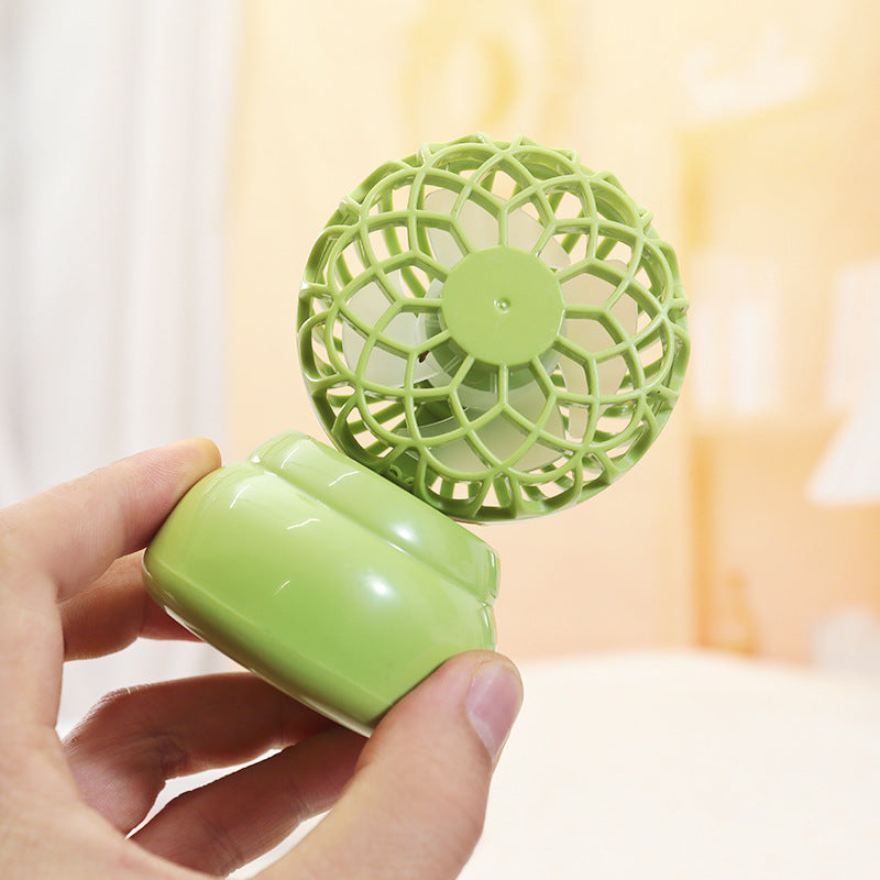 Frauen Tragbarer USB Mini Ventilator im stilvollen Pflanzen Design Brehn