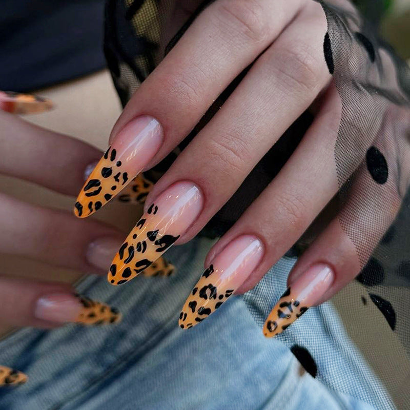 Trendy Stiletto Press-On Nägel Brehn