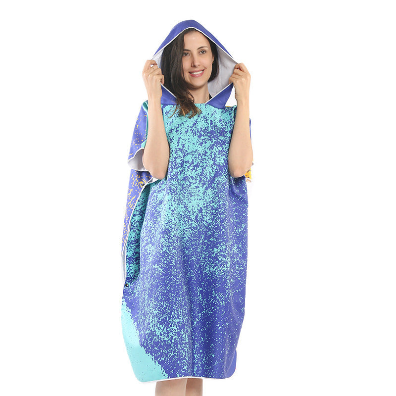 Strandkleid mit tropischem Druck Brehn