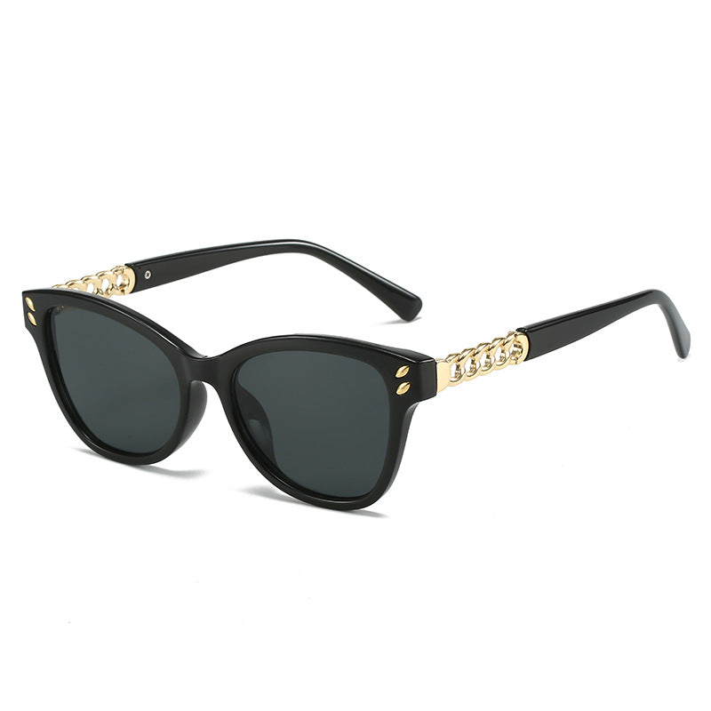 Damen modische Cat-Eye Sonnenbrille mit luxuriösen Kettenakzenten Brehn