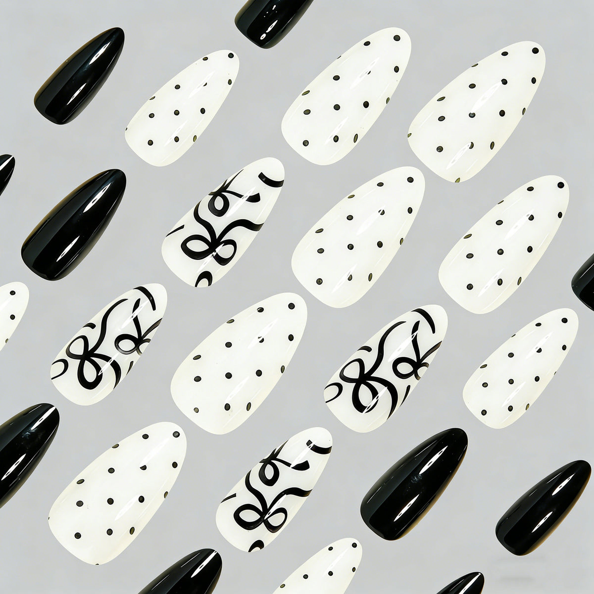 Künstlerisches Press-On-Nagelset mit Schleifen-Designs Brehn