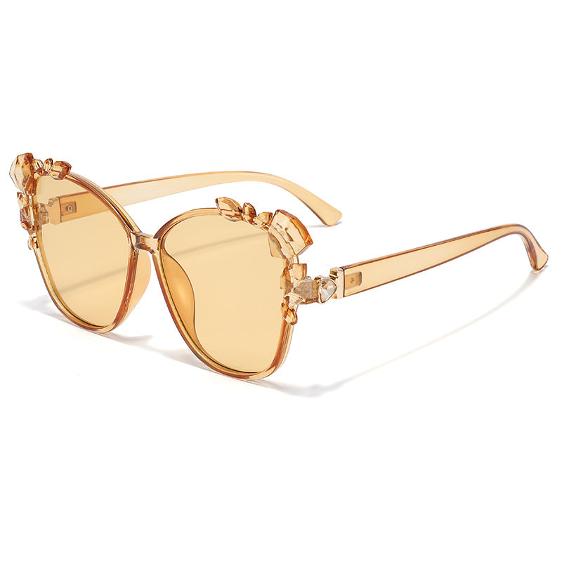 Glamouröse Cat-Eye-Sonnenbrille mit Kristallverzierungen Brehn