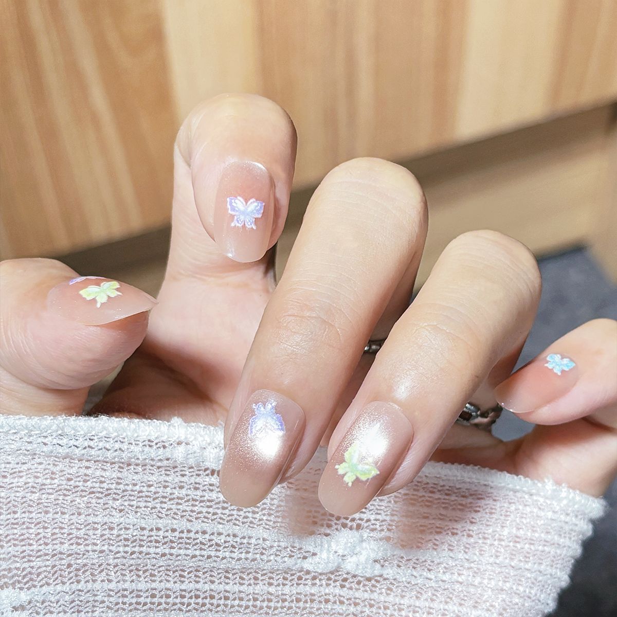 Künstlerisches Press-On Nagelset Brehn