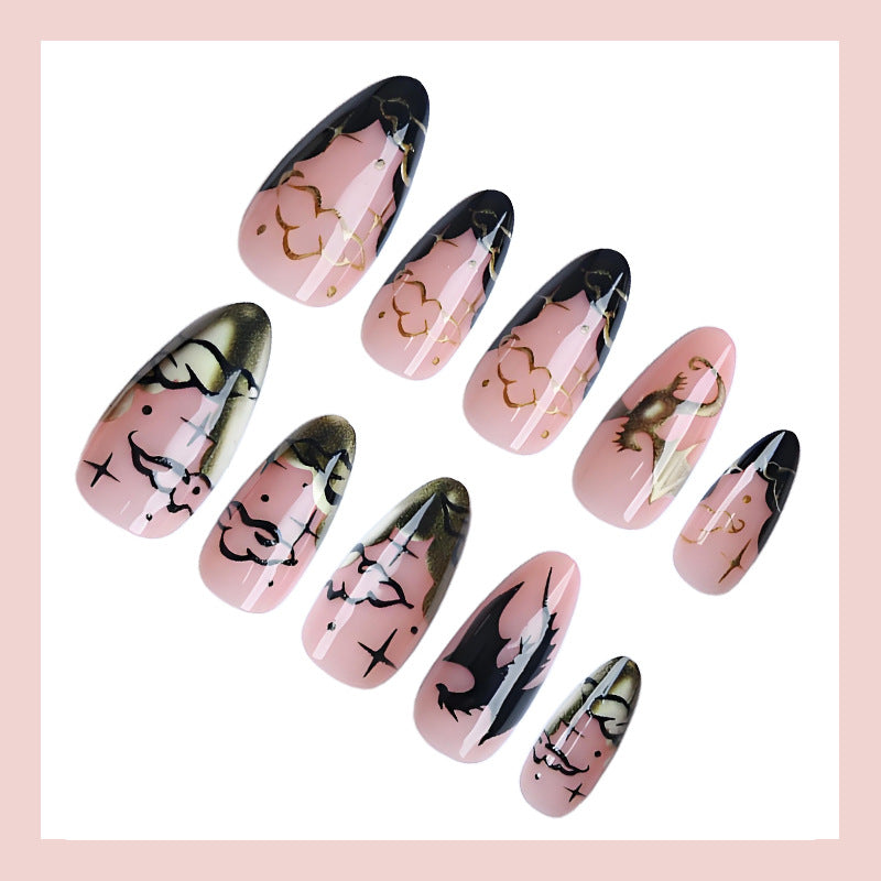 Kunstnagelset mit glamourösen Halloween-Designs Brehn