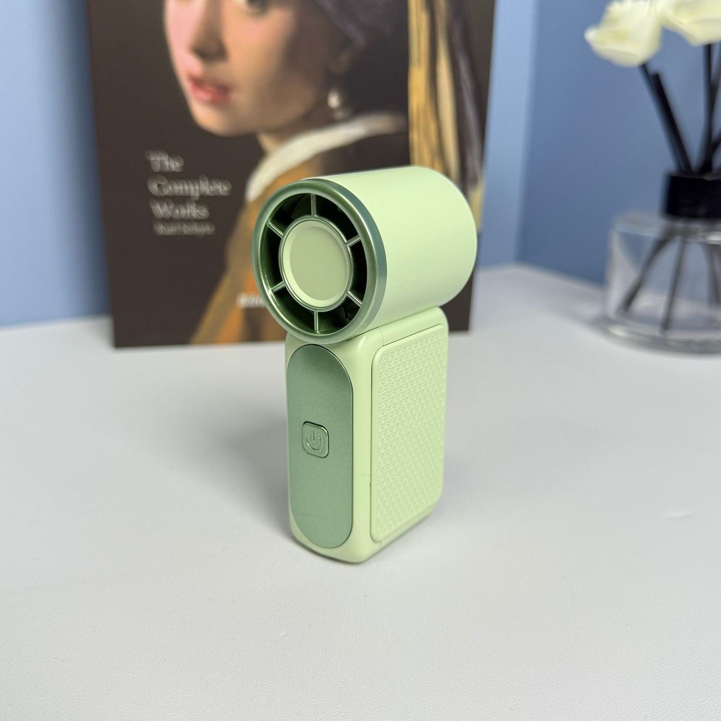 Damen Tragbarer Mini-Luftkühler mit USB-Anschluss Brehn