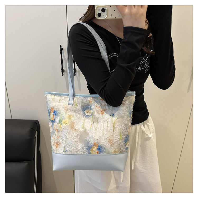 Künstlerische floral gestickte Tote-Bag Brehn