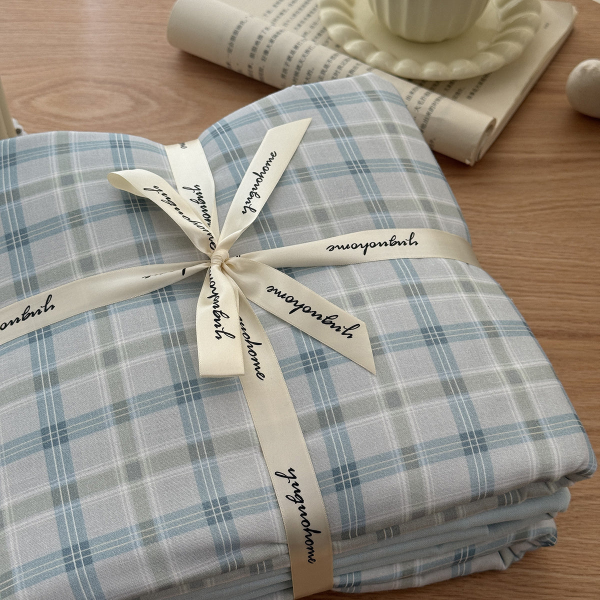 Blumenmuster Baumwolle-Leinen Bettbezug Geschenkset mit wendbarem Finish und tiefen Eckbändern