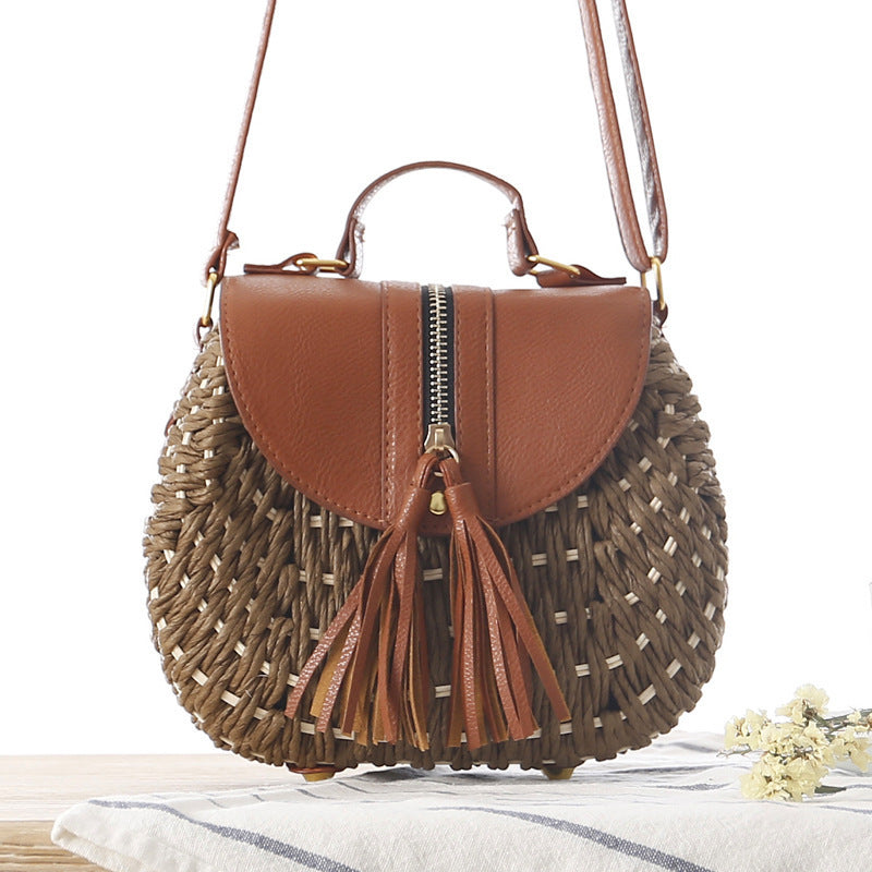 Handtasche mit Einzigartigem Geflochtenem Design und Eleganter Klappe Brehn