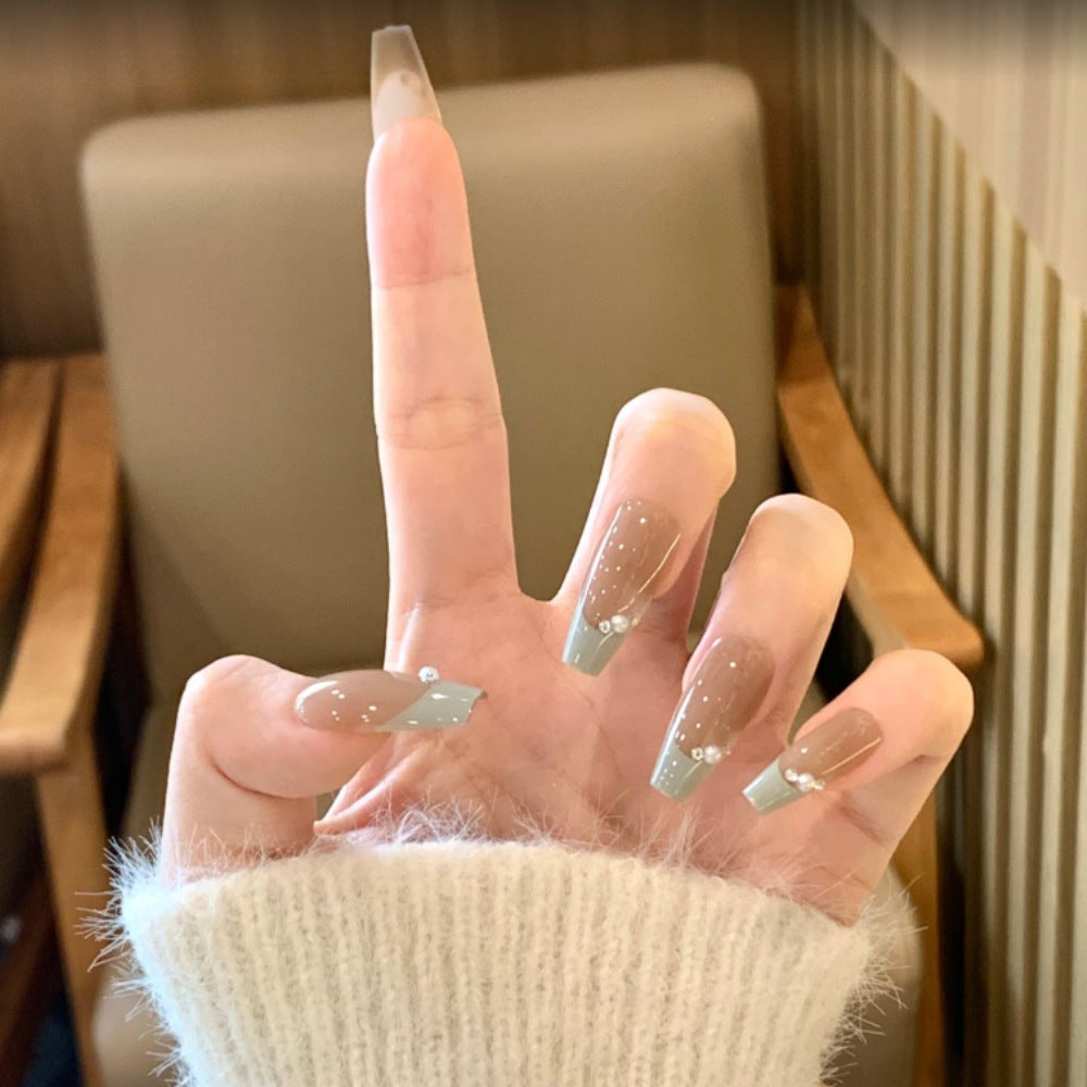 Designer Nagelverlängerungen Brehn