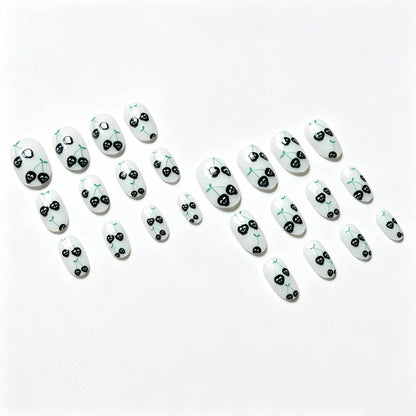 Edgy Skull Kirsche Nagelkunstset