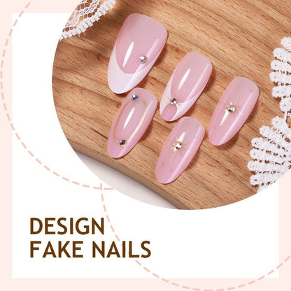 Kunstnagelset mit elegantem Spitzen-Design und glamourösen Akzenten Brehn