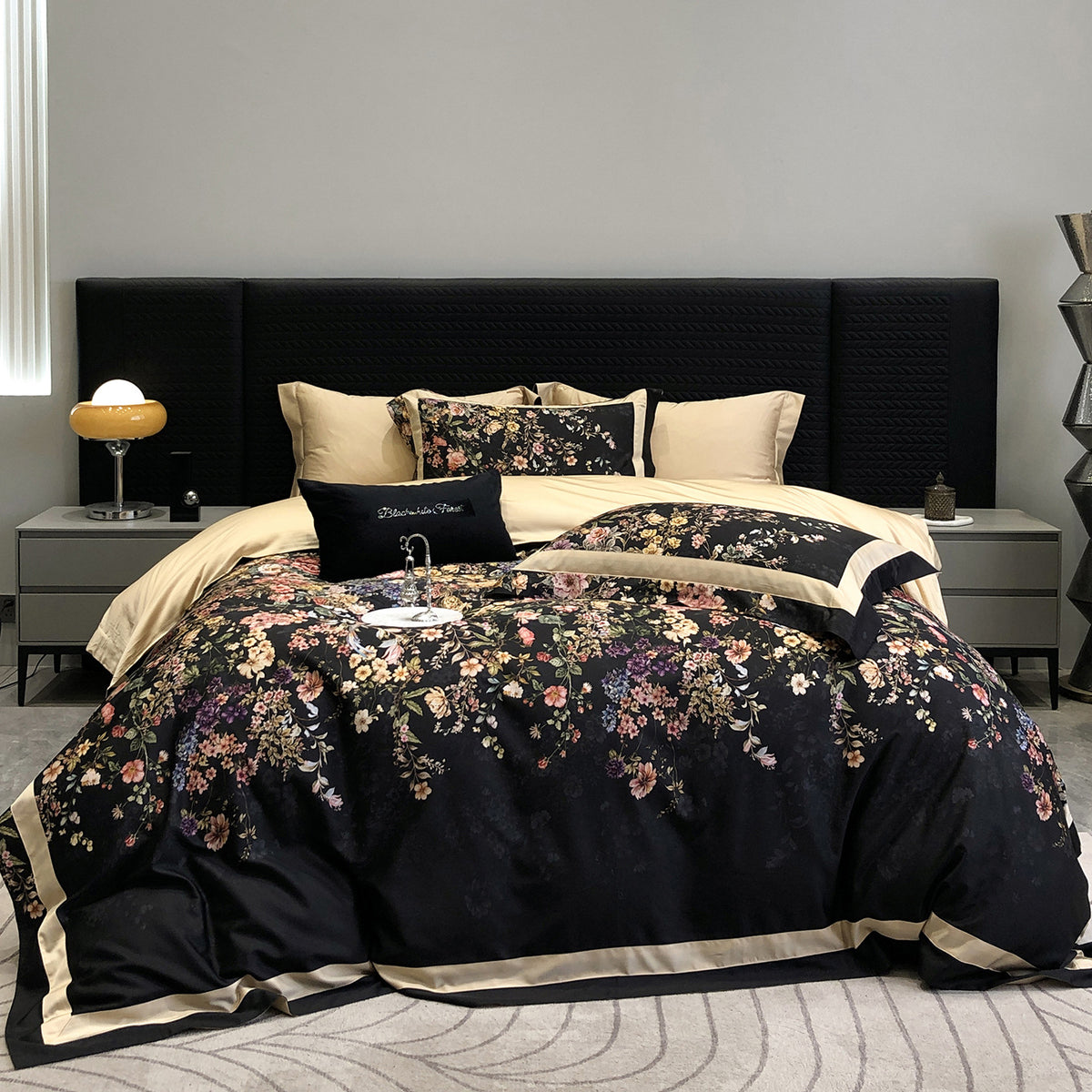 Luxuriöses Baumwollsatin-Bettwäsche-Set mit Tier-Toile-Motiv und Satinkante