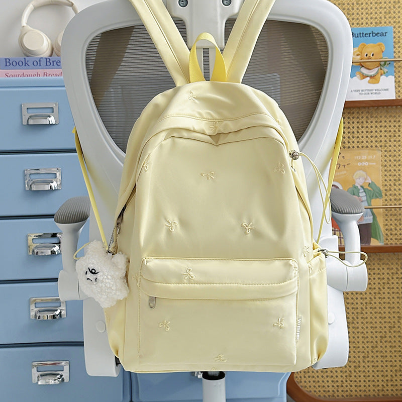 Stylischer Bestickter Rucksack