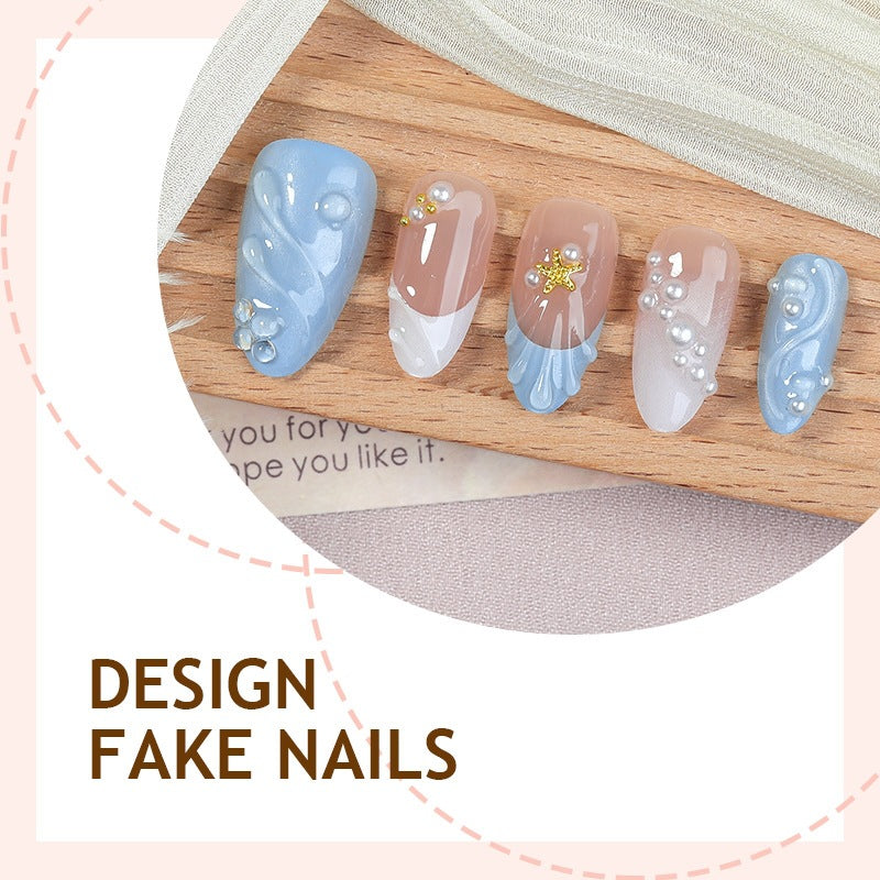 Kunstnagelset mit filigranem Design und eleganten Akzenten Brehn