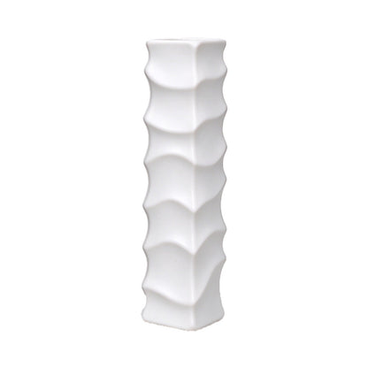Dekorative Slim Wave Vase Brehn