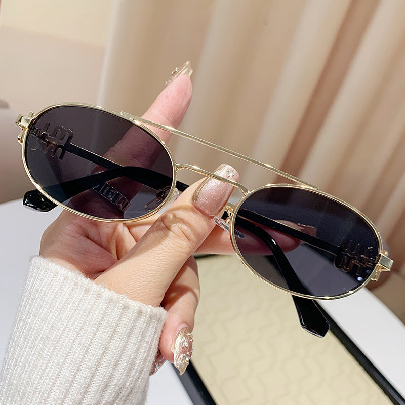 Damen modische Brille mit elegantem Metallrahmen und einzigartigem Design Brehn