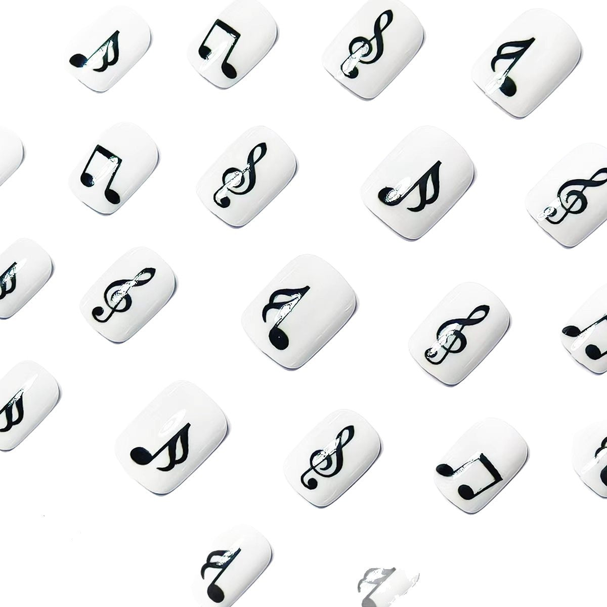 Kunstnägel mit Musikmotiv Brehn
