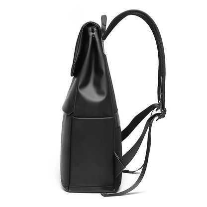 Sleek Minimalist Rucksack Brehn
