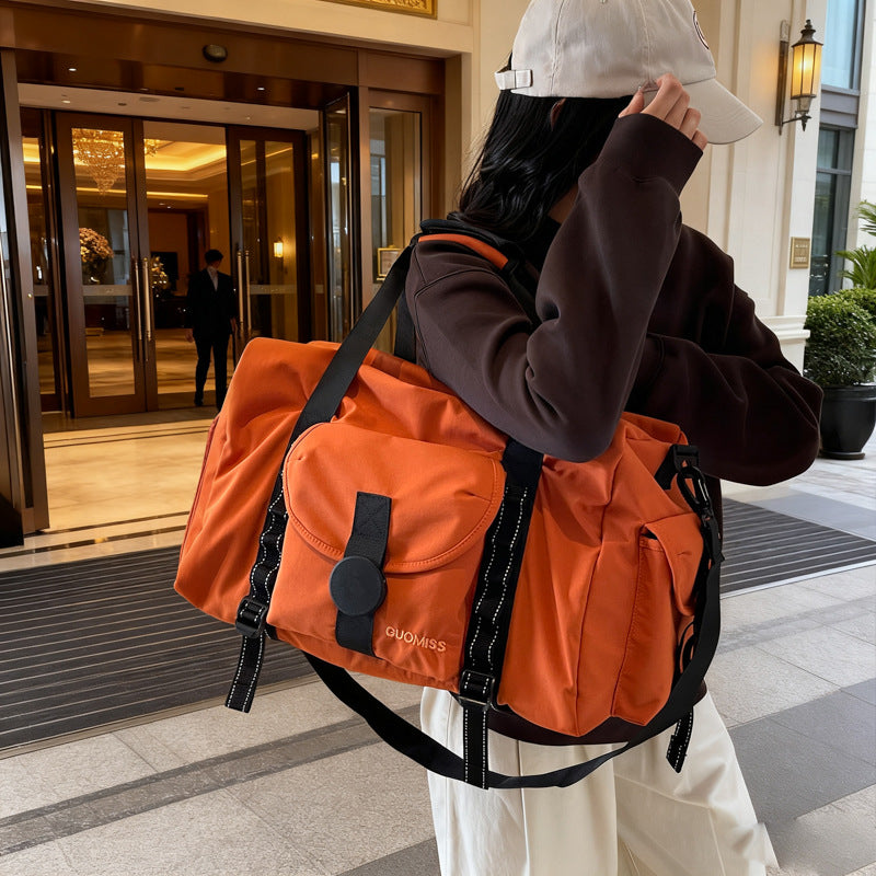 Damen Hochwertige Trainings- und Reisetasche Brehn