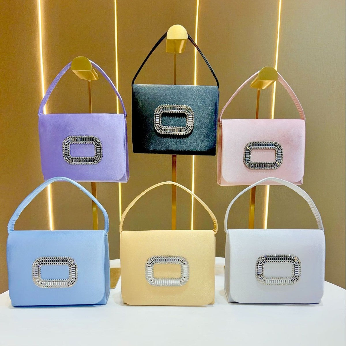 Stilvolle Satin Abendtasche