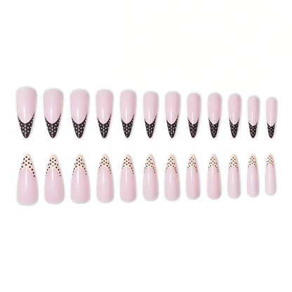 Elegante modische Nagelkunst Brehn