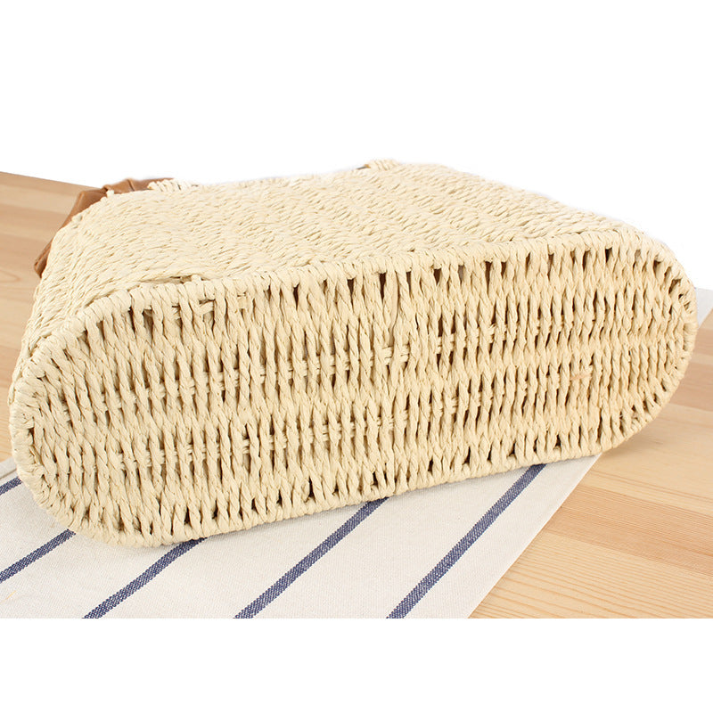 Korbtasche mit Eleganter Stoffverzierung Brehn