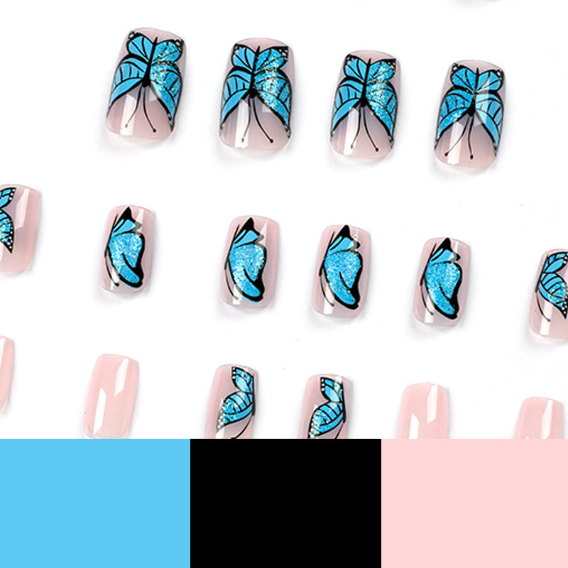 Künstliche Nagelkunst Design mit Schmetterlingsmotiv Brehn