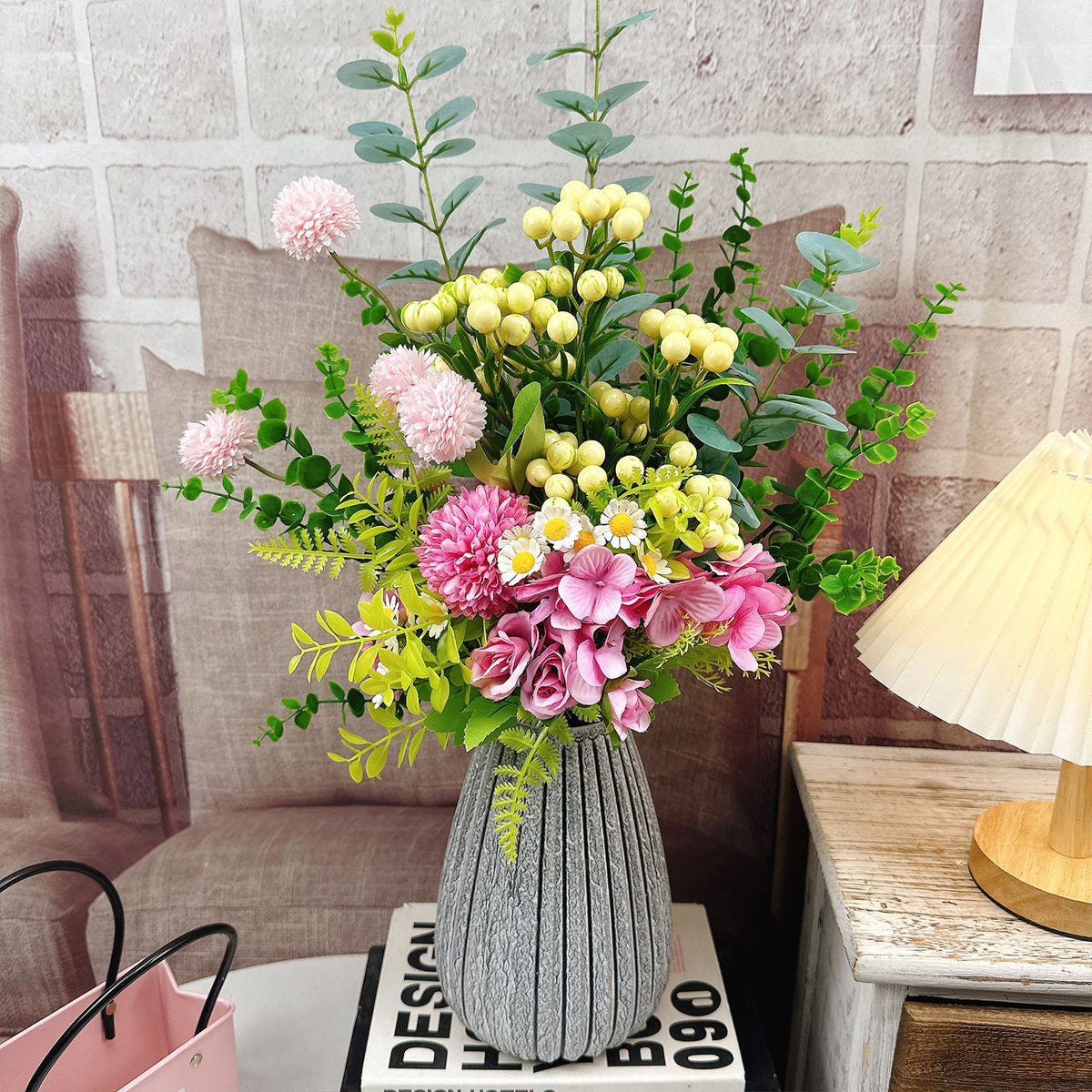 Künstliches Blumenstrauß Arrangement