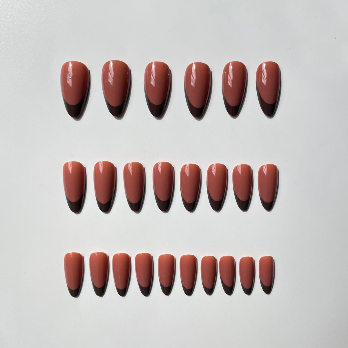 Stiletto-Nail-Art-Verstärkungen Brehn