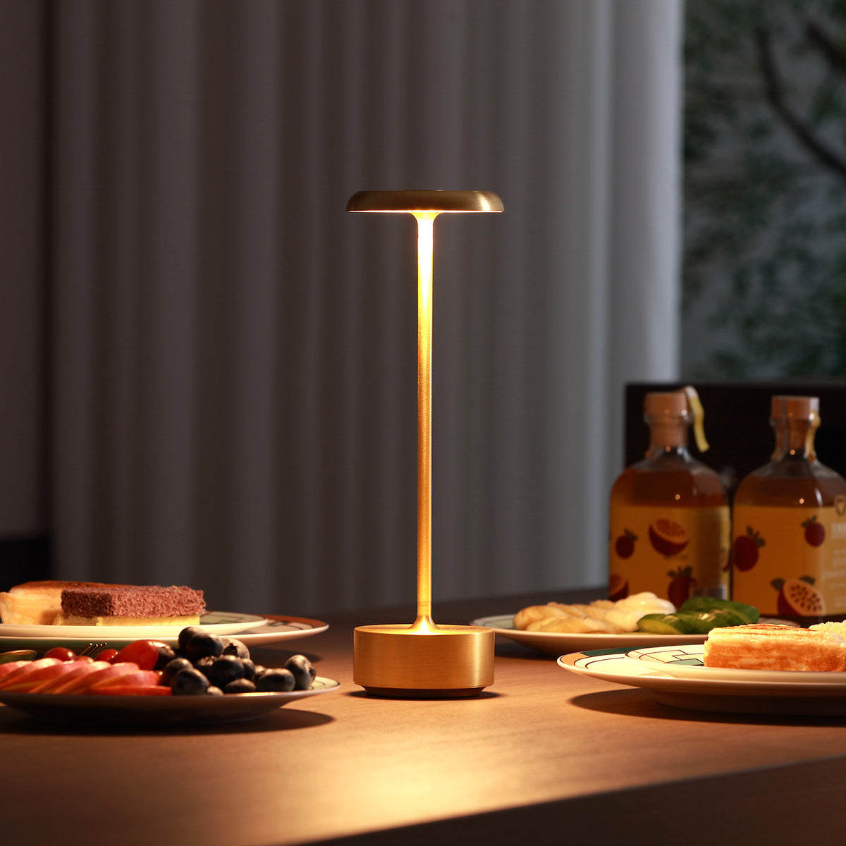 Zeitgenössische Minimalistische Tischlampe für moderne Dekoration