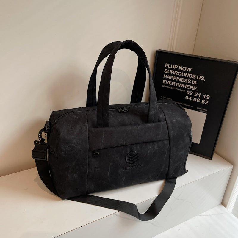 Sportliche Reisetasche Mit Komfortablem Schultergurt Brehn