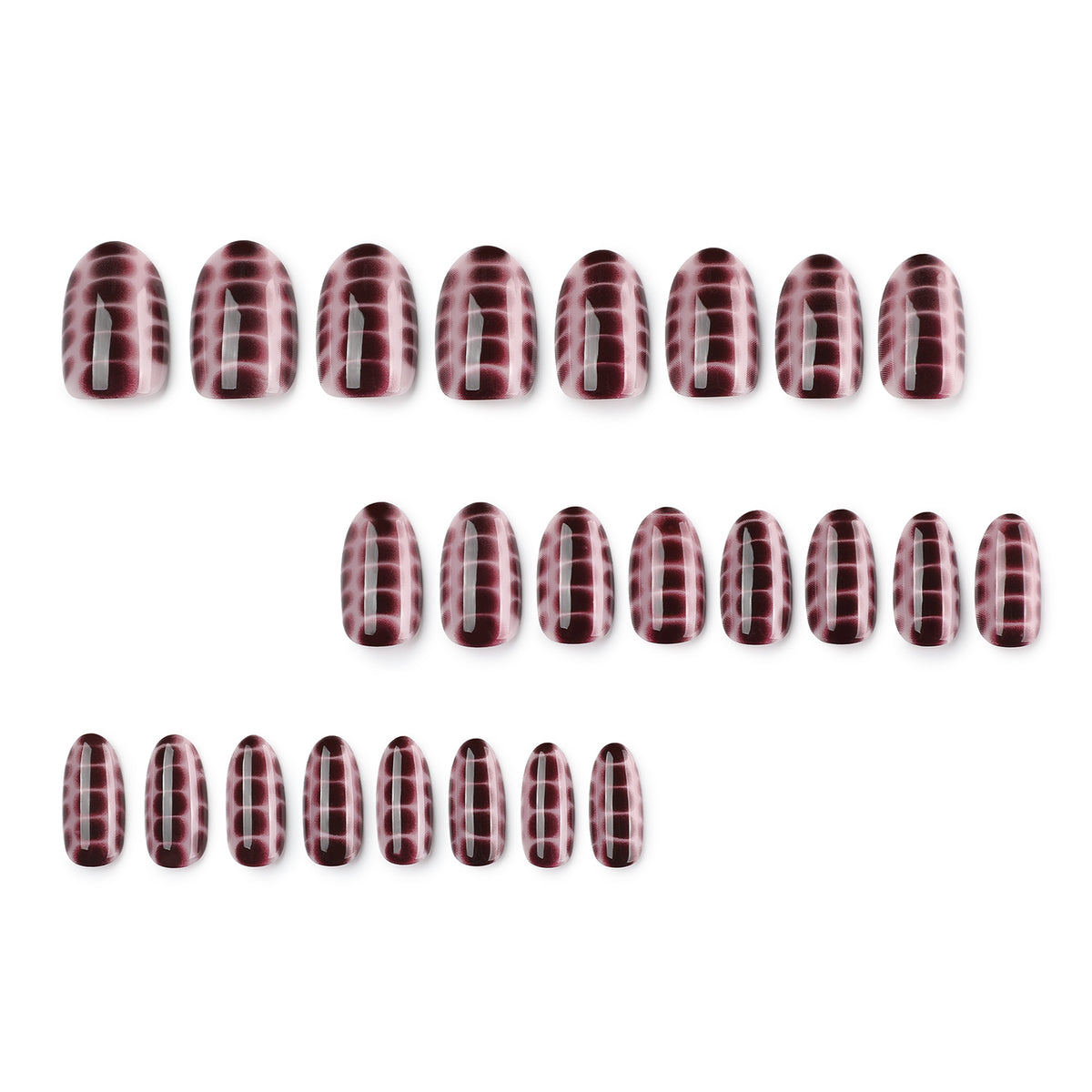 Kunstvolle Nagelkunst mit Schlangenmotiv Brehn