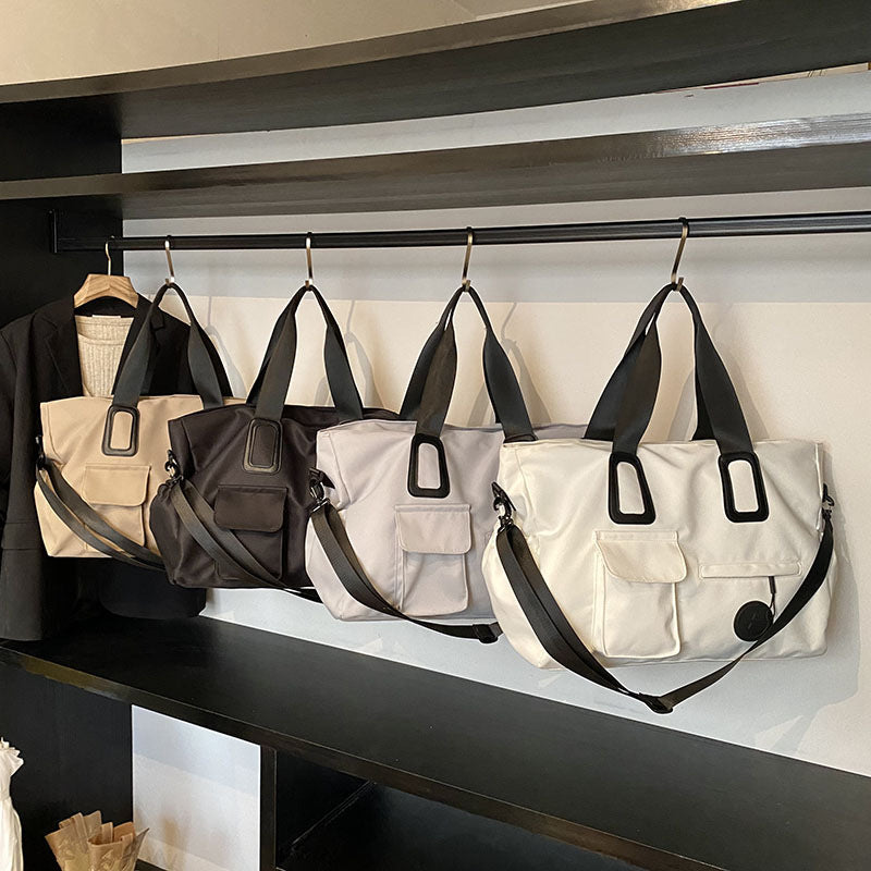 Multifunktionale Freizeit-Tasche mit Stabilen Tragegriffen und Vielen Fächern Brehn