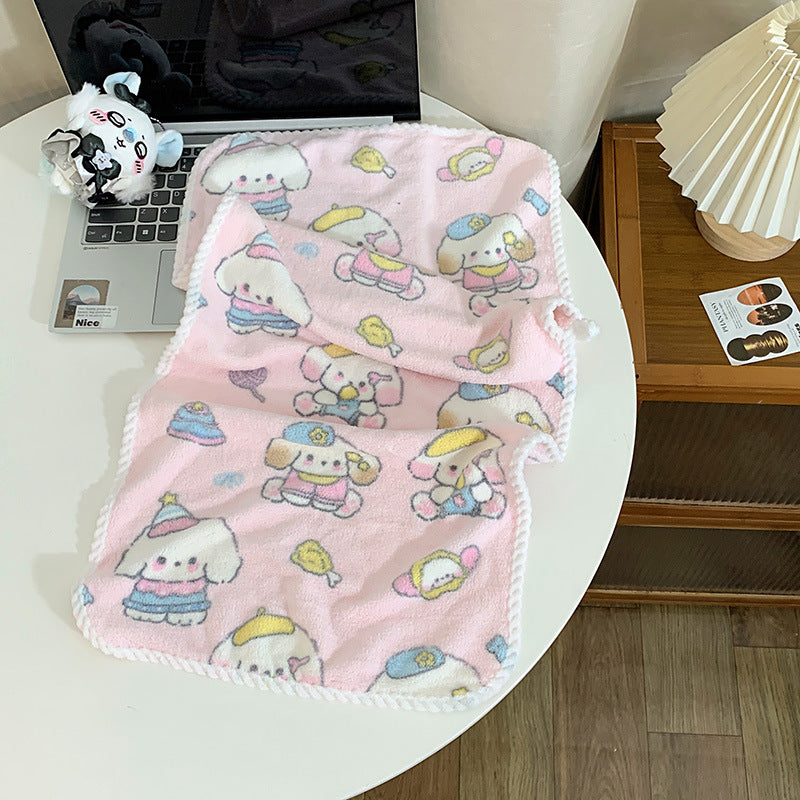 Kuscheldecke mit Verspieltem Tiermotiv Brehn