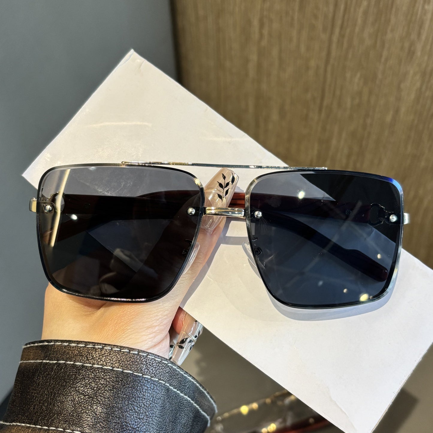 Oversized quadratische Rahmen-Sonnenbrille Brehn