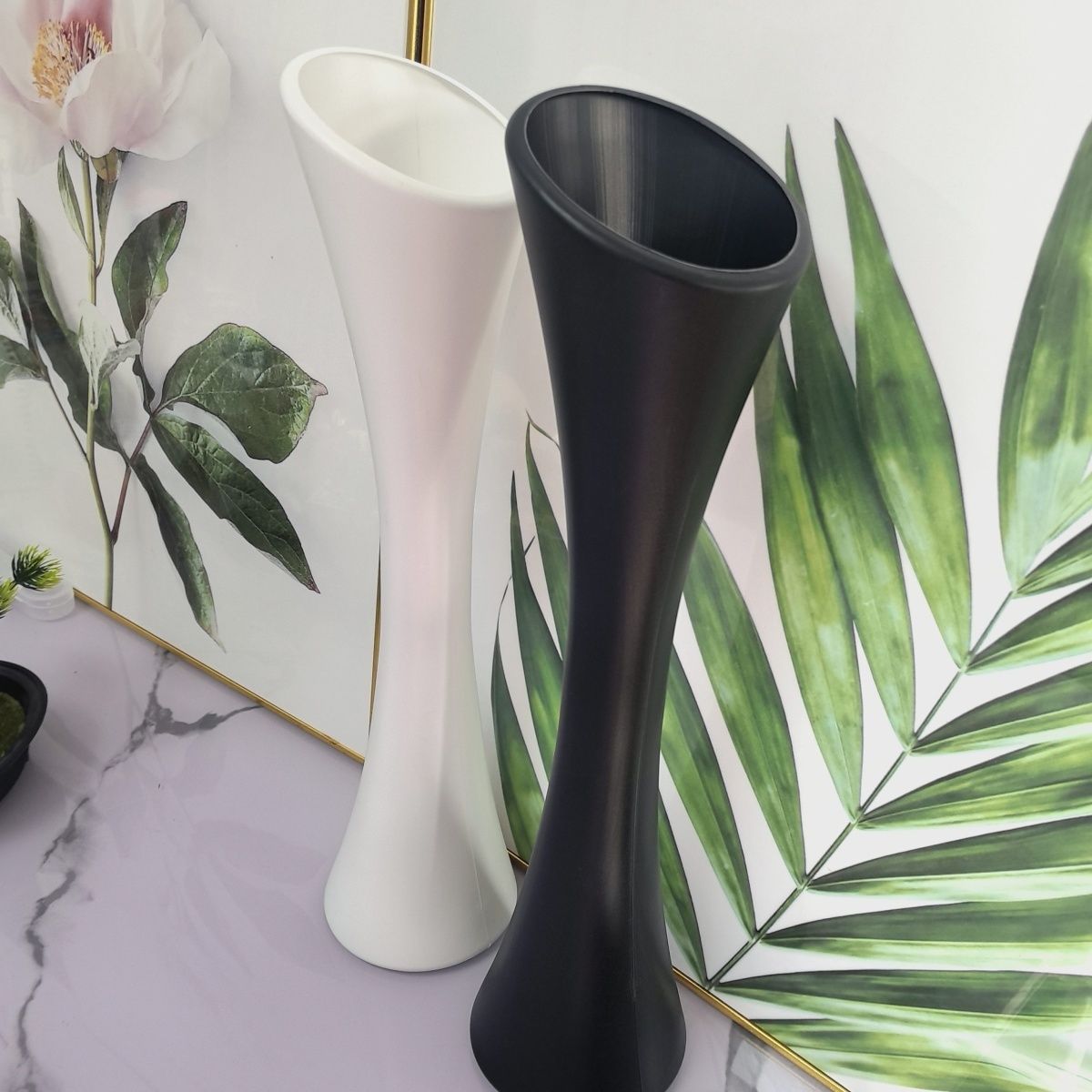 Zeitgenössische Skulpturvase Brehn