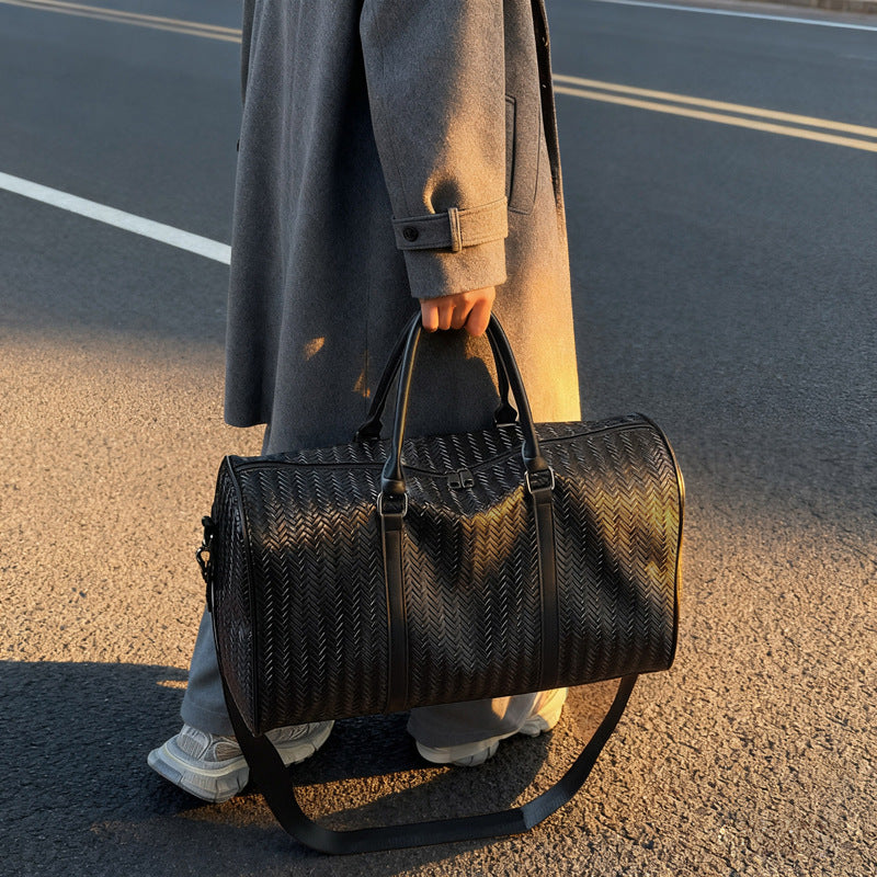 Sportliche Reisetasche Im Modernen Korbmuster Brehn