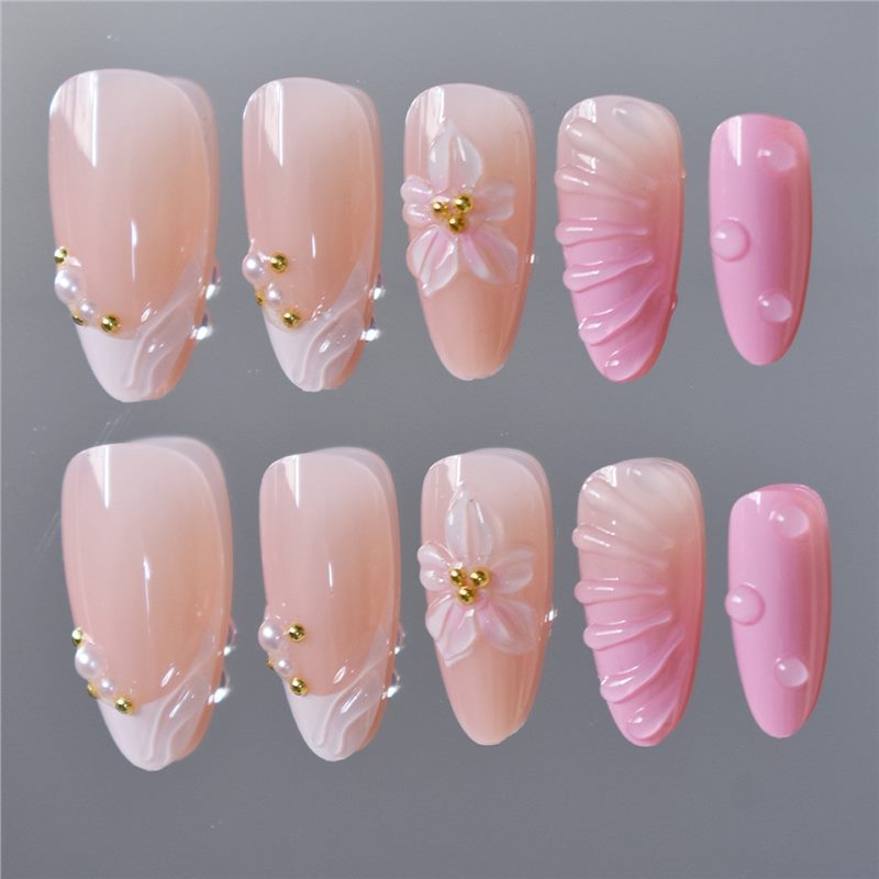Künstlerisches 3D Blumen Press-On Nagelset Brehn