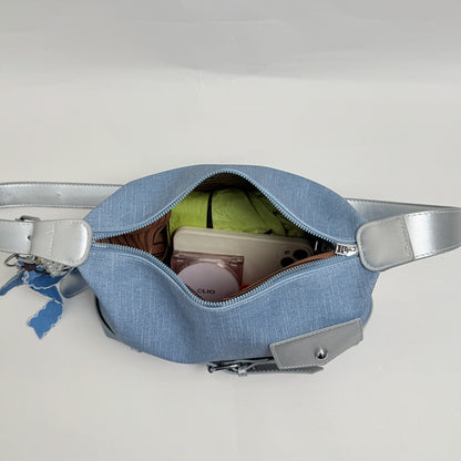 Lässige Denim-Schultertasche